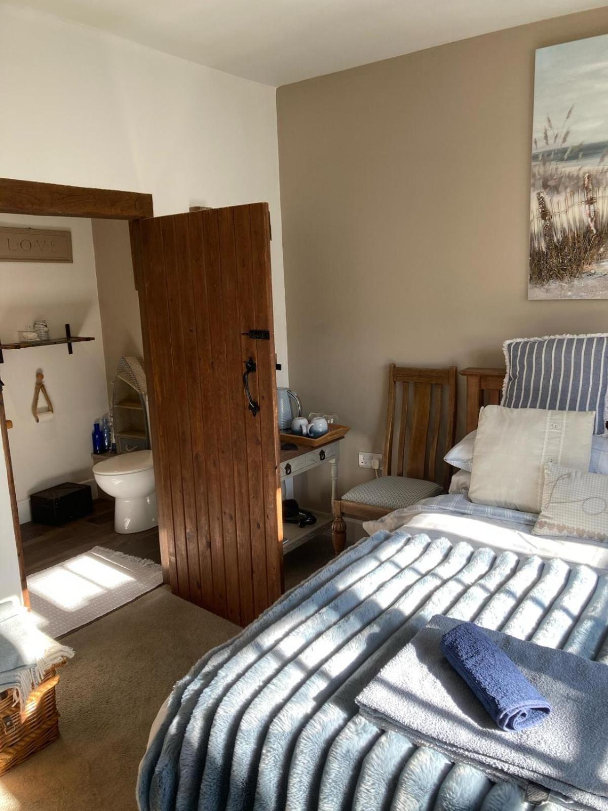Guest Suite At 31 Little England Milborne Saint Andrew エクステリア 写真